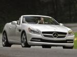Mercedes-Benz SLK350 2011 года (US)